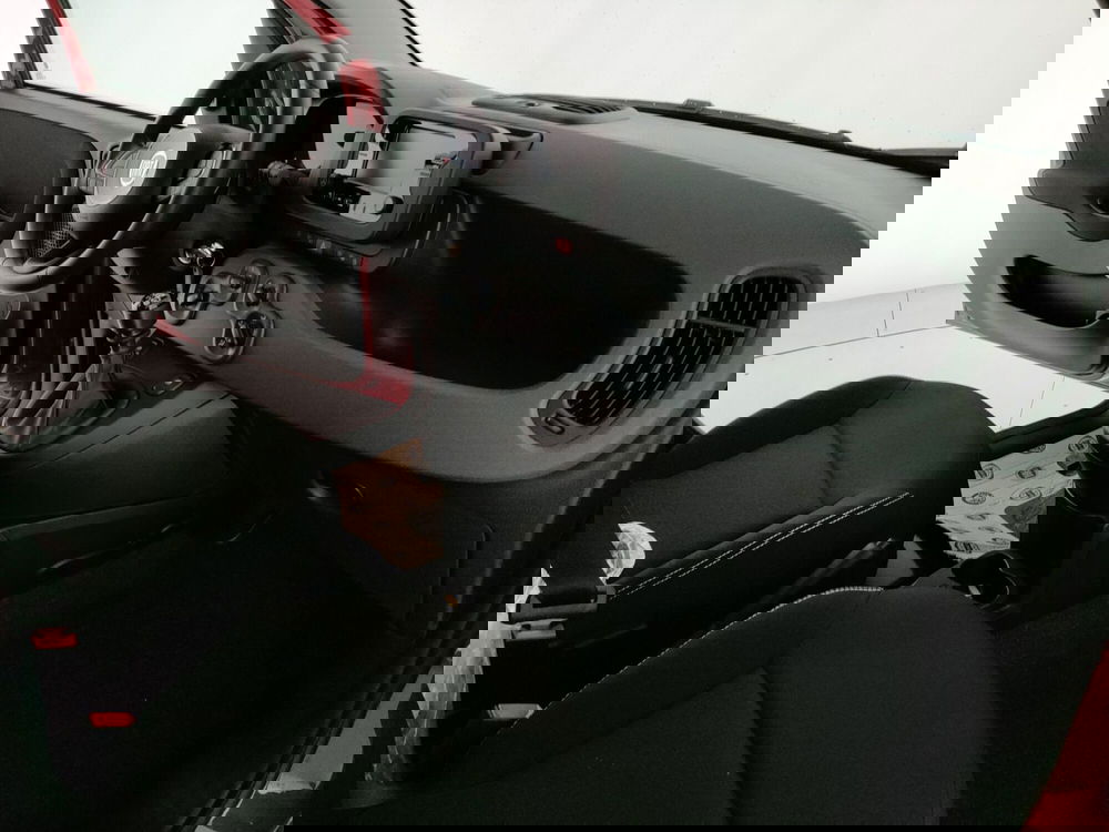 Fiat Panda Cross nuova a Caserta (14)