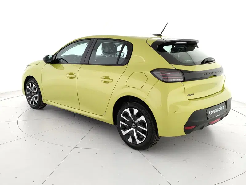 Peugeot 208 nuova a Caserta (7)