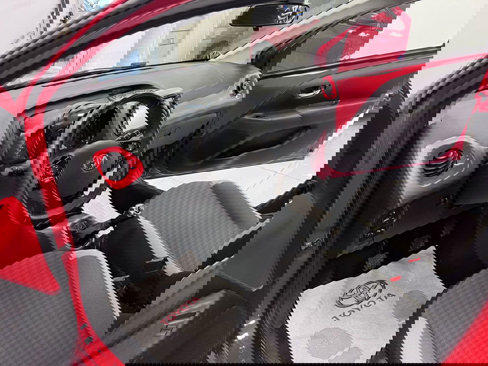 Toyota Aygo usata a Prato (7)