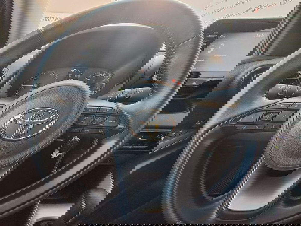 Toyota Yaris Cross usata a Cagliari (13)