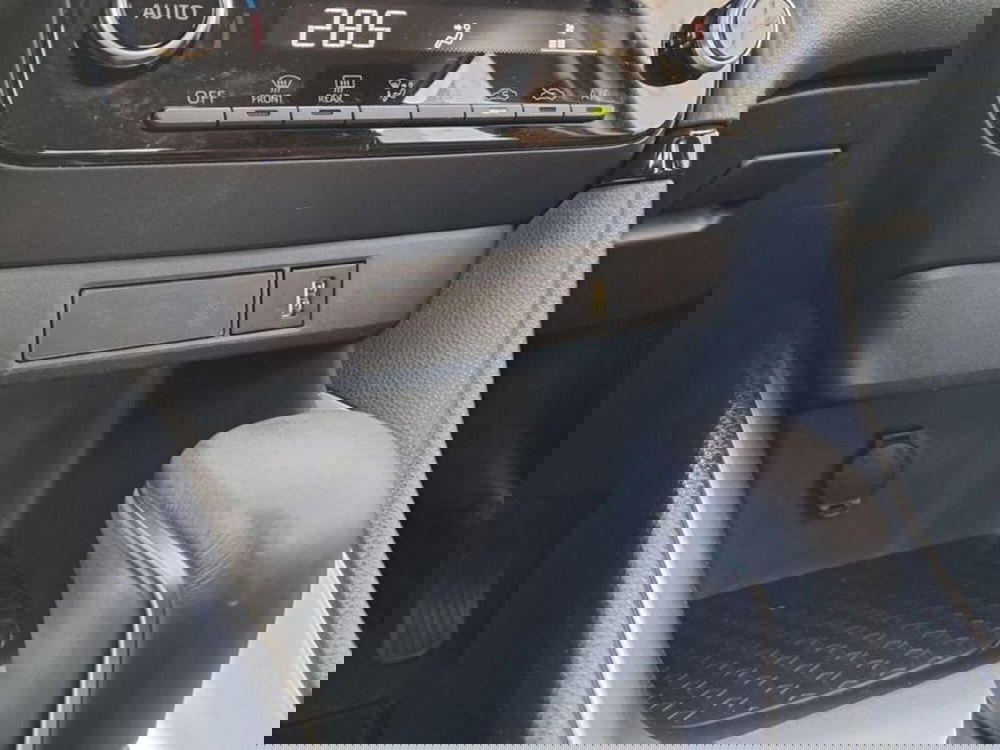 Toyota Yaris Cross usata a Cagliari (19)