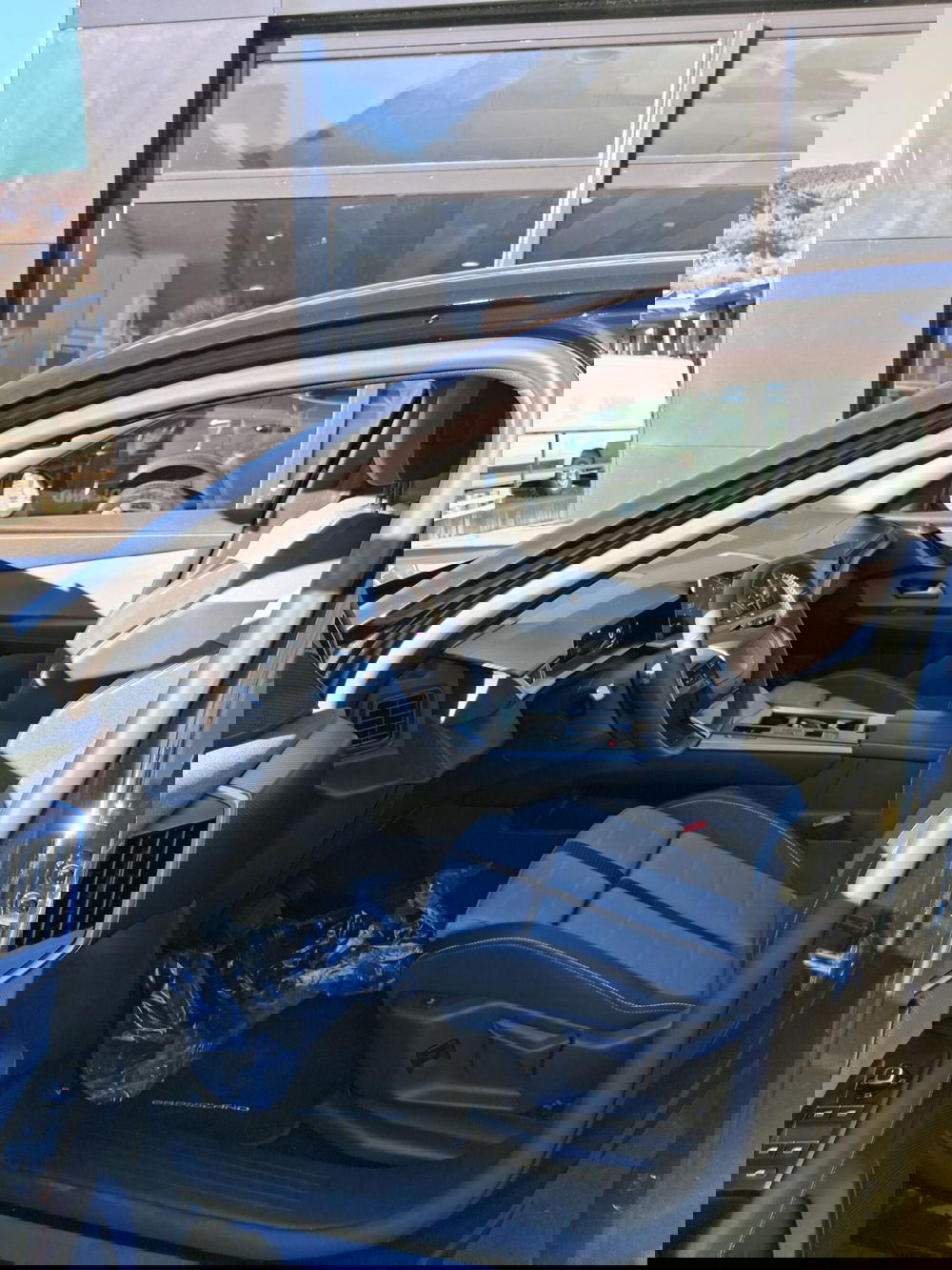 Opel Grandland usata a Aosta (10)