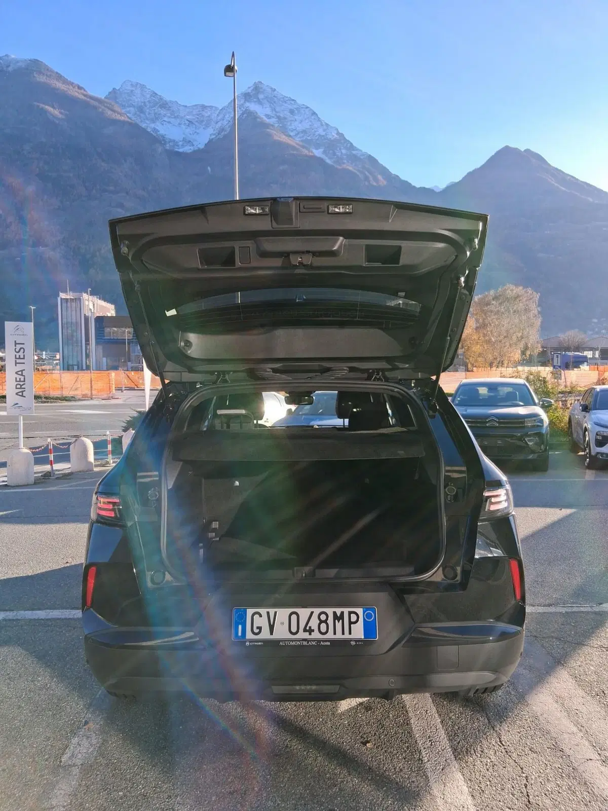 Opel Grandland usata a Aosta (7)