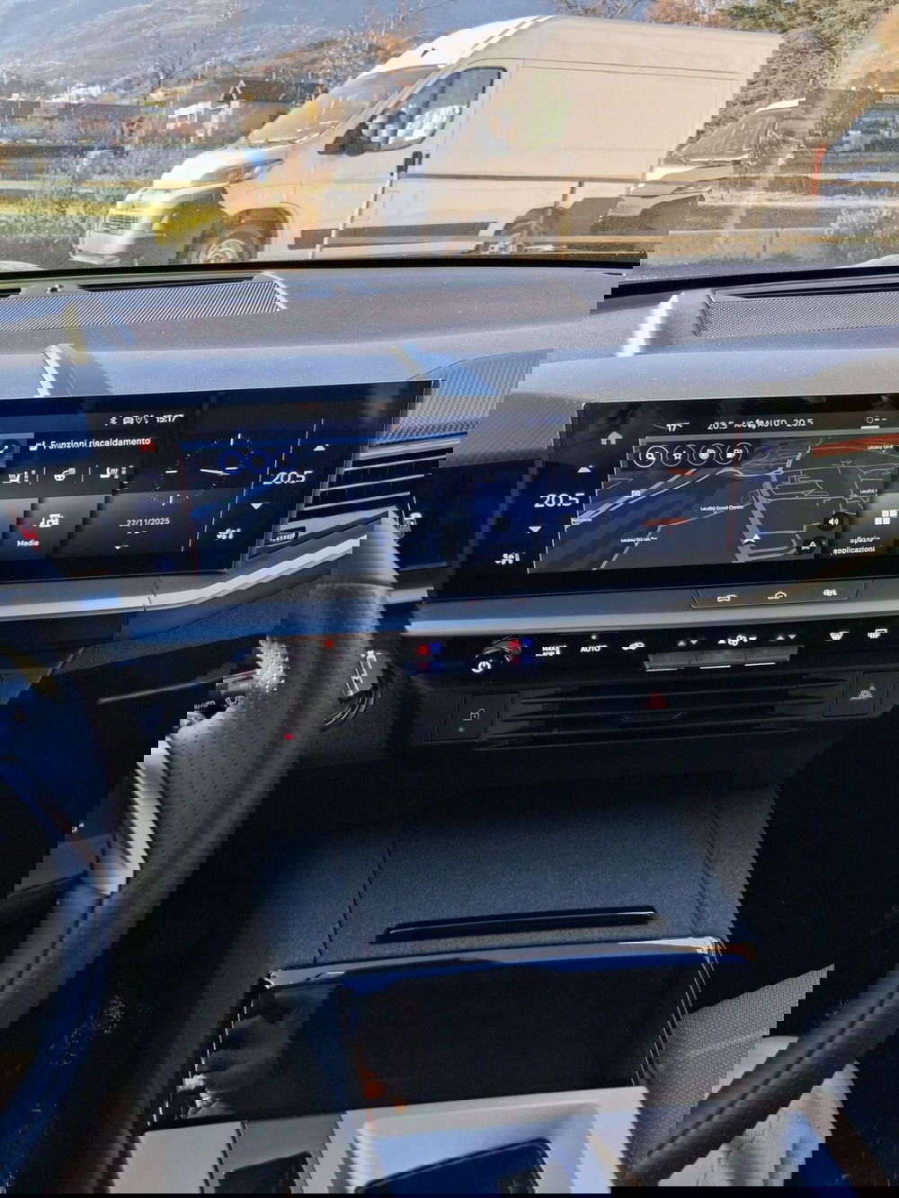 Opel Grandland usata a Aosta (8)