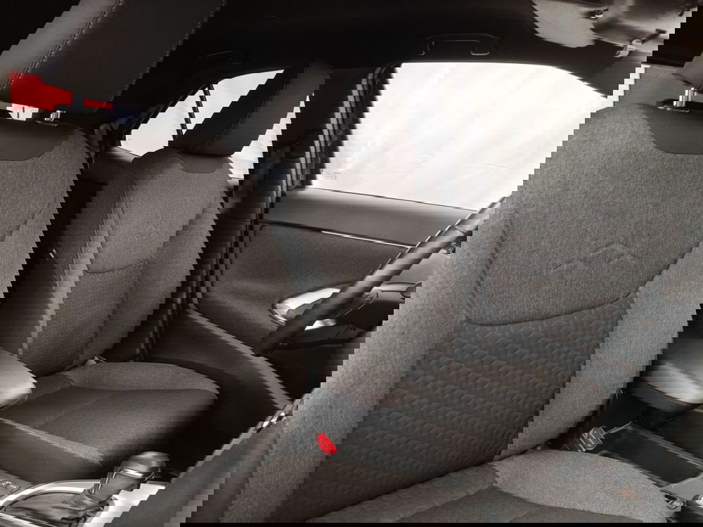 Toyota Yaris Cross usata a Frosinone (7)