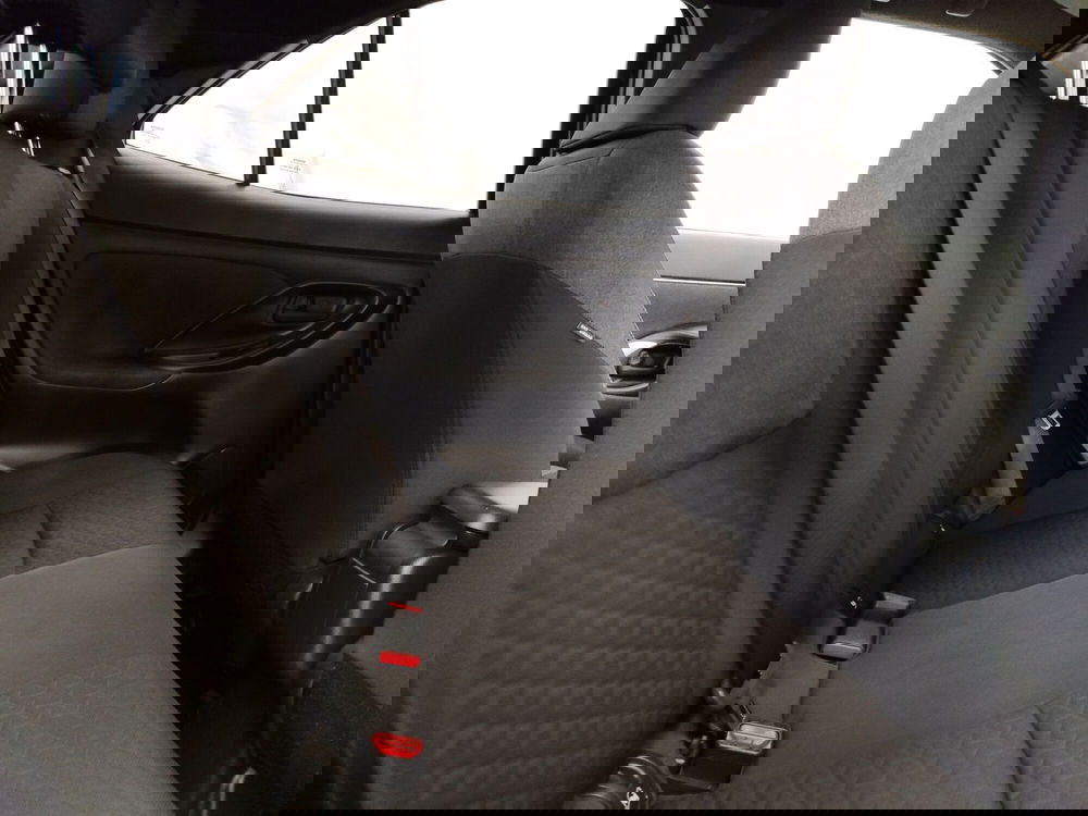 Toyota Yaris Cross usata a Frosinone (8)