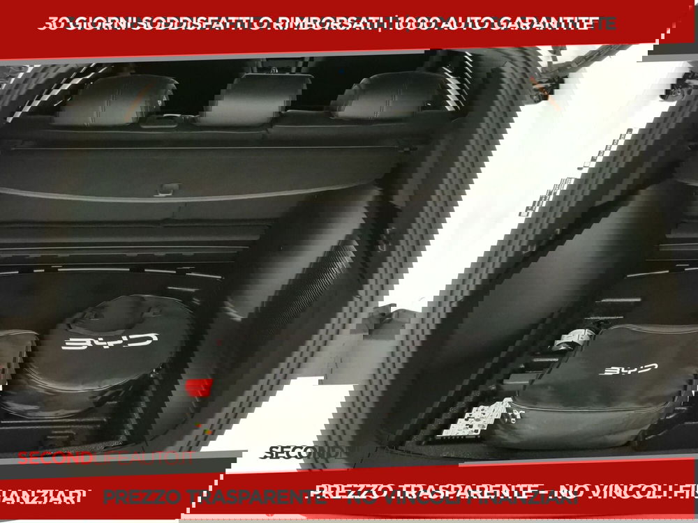 Byd Seal U DM-i  usata a Chieti (9)