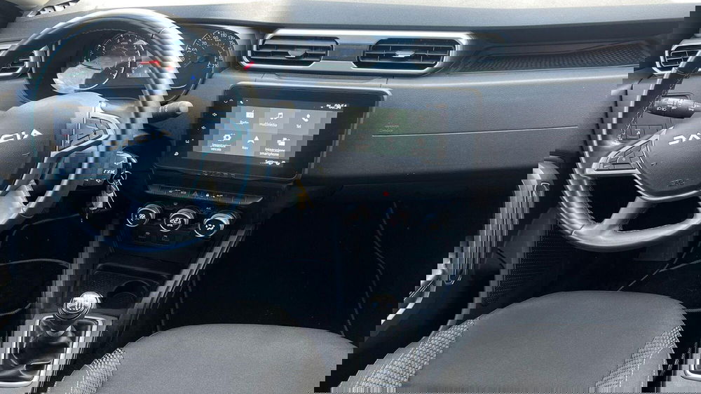 Dacia Duster usata a Viterbo (11)