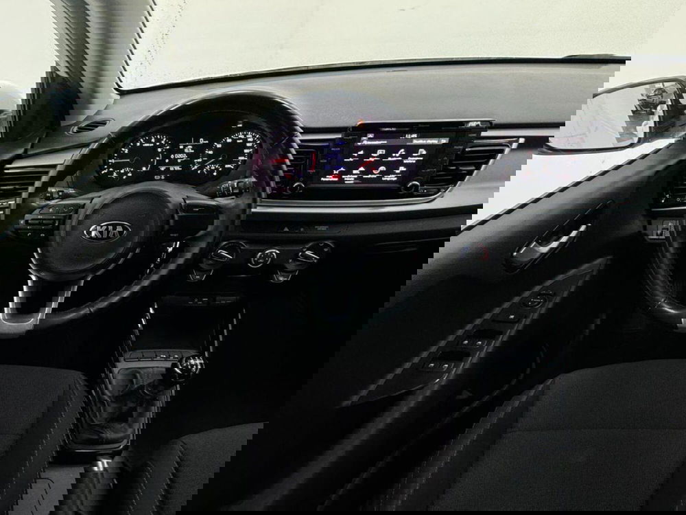 Kia Rio usata a Como (10)