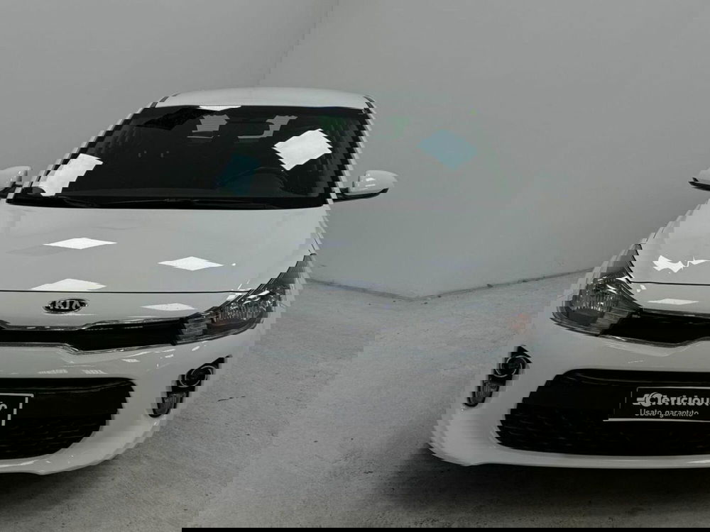 Kia Rio usata a Como (6)