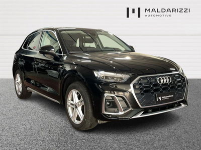Audi Q5 40 2.0 tdi mhev 12V S line quattro s-tronic del 2021 usata a Bari