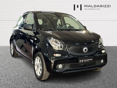 smart forfour forfour 70 1.0 Youngster del 2018 usata a Bari
