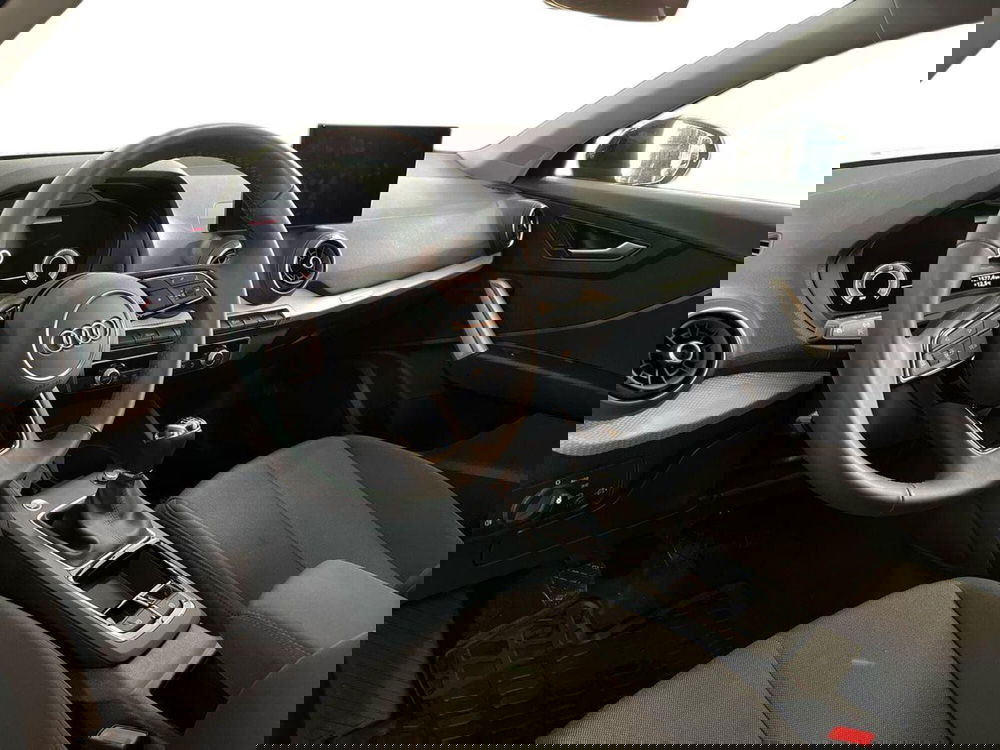 Audi Q2 usata a Bari (10)