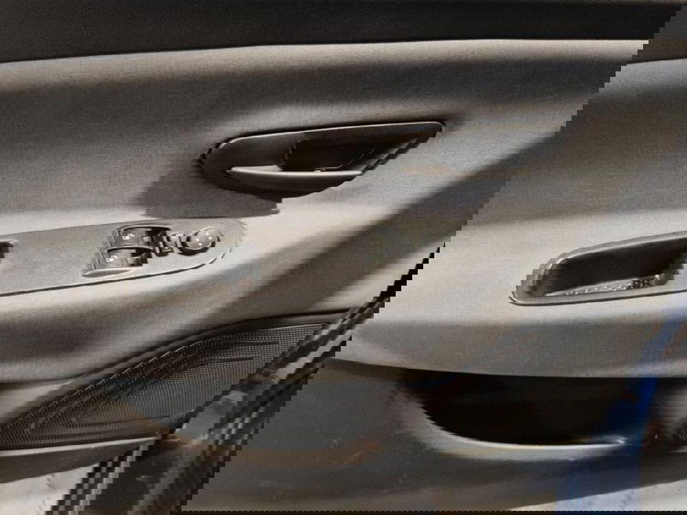 Lancia Ypsilon usata a Genova (12)