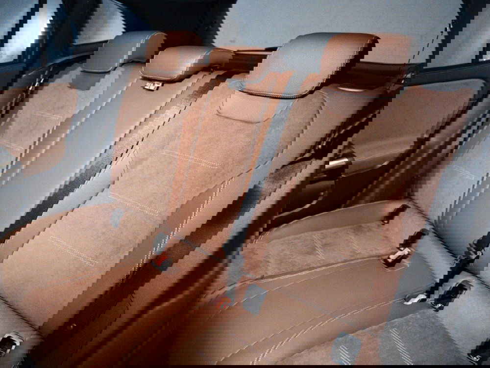 Mercedes-Benz GLA SUV nuova a Macerata (14)