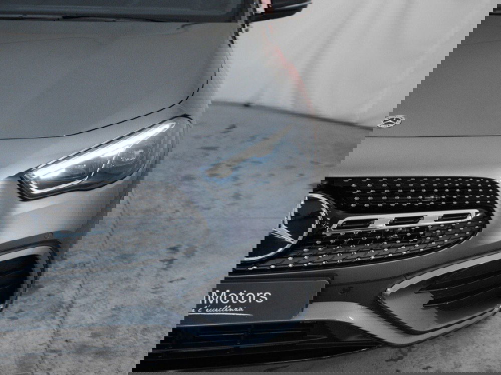 Mercedes-Benz GLA SUV nuova a Macerata (6)