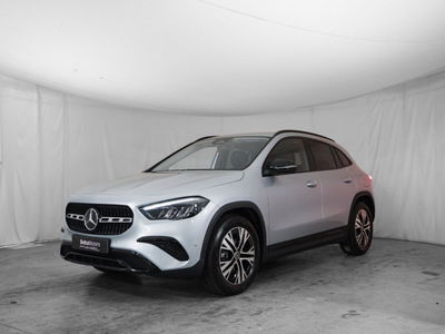Mercedes-Benz GLA SUV 200 d Automatic Executive nuova a Montecosaro