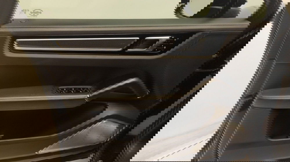 Porsche Cayenne Coupé usata a Avellino (19)