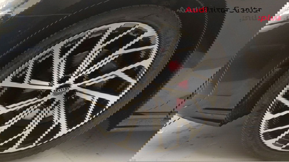 Audi A8 usata a Avellino (11)