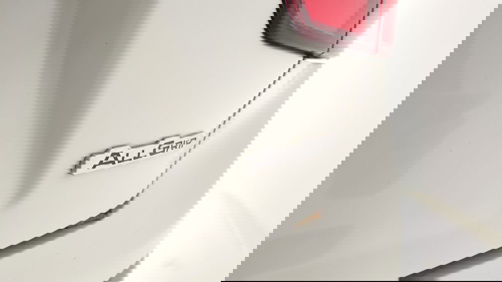 Suzuki Ignis usata a Avellino (12)