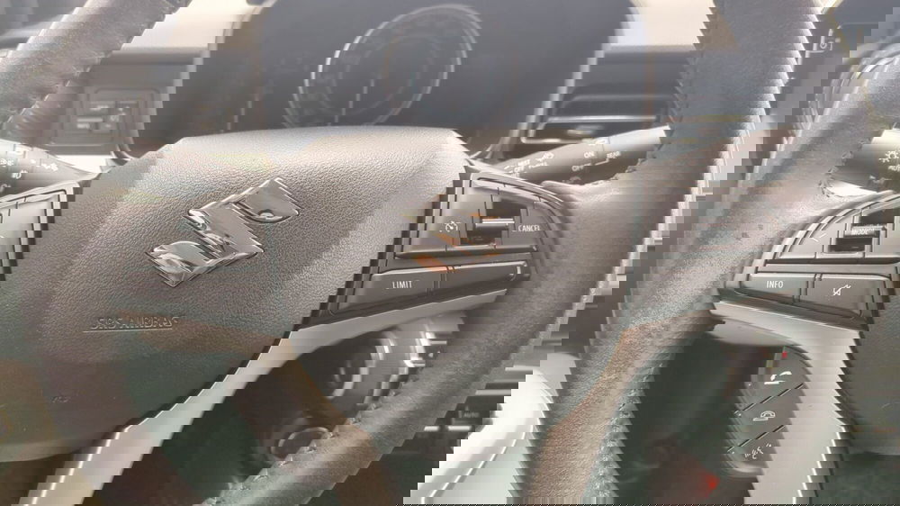 Suzuki Ignis usata a Avellino (19)