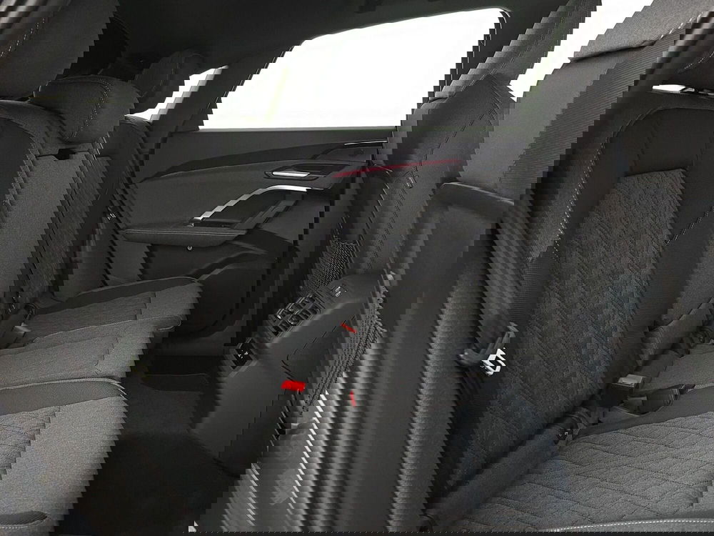 Audi Q5 Sportback nuova a Asti (15)