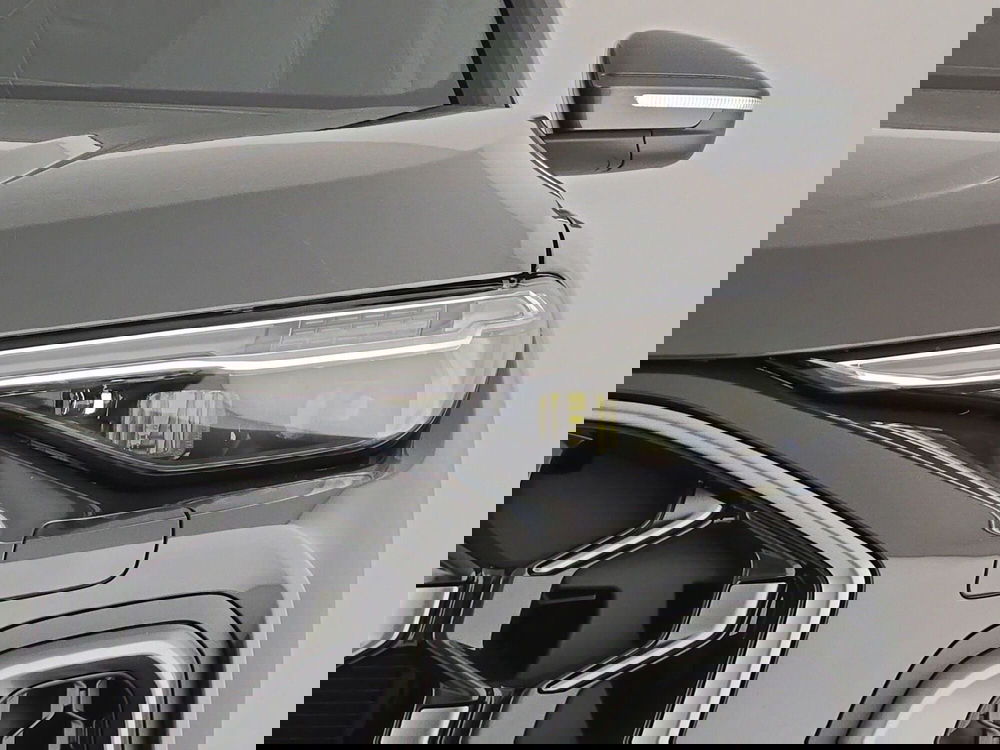 Audi Q5 Sportback nuova a Asti (6)