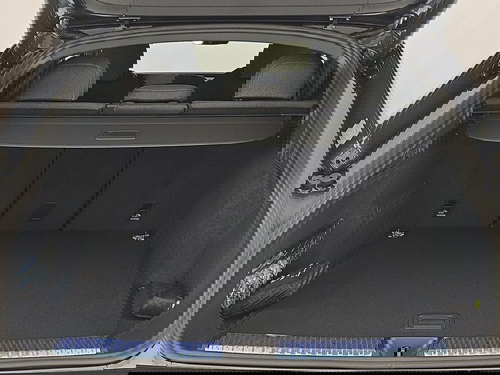 Audi Q5 Sportback nuova a Asti (9)