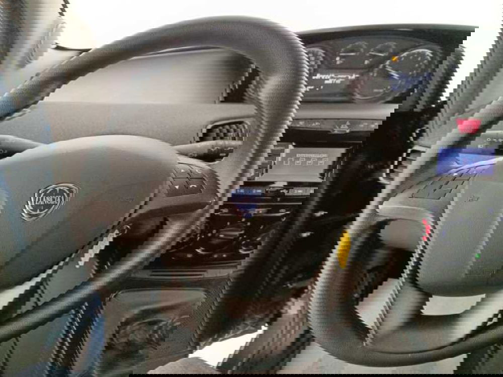 Lancia Ypsilon usata a Treviso (13)