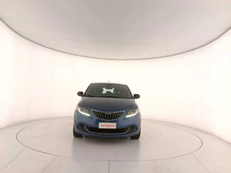 Lancia Ypsilon usata a Treviso (2)