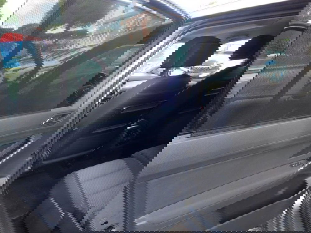 Volkswagen Touran usata a Rimini (14)