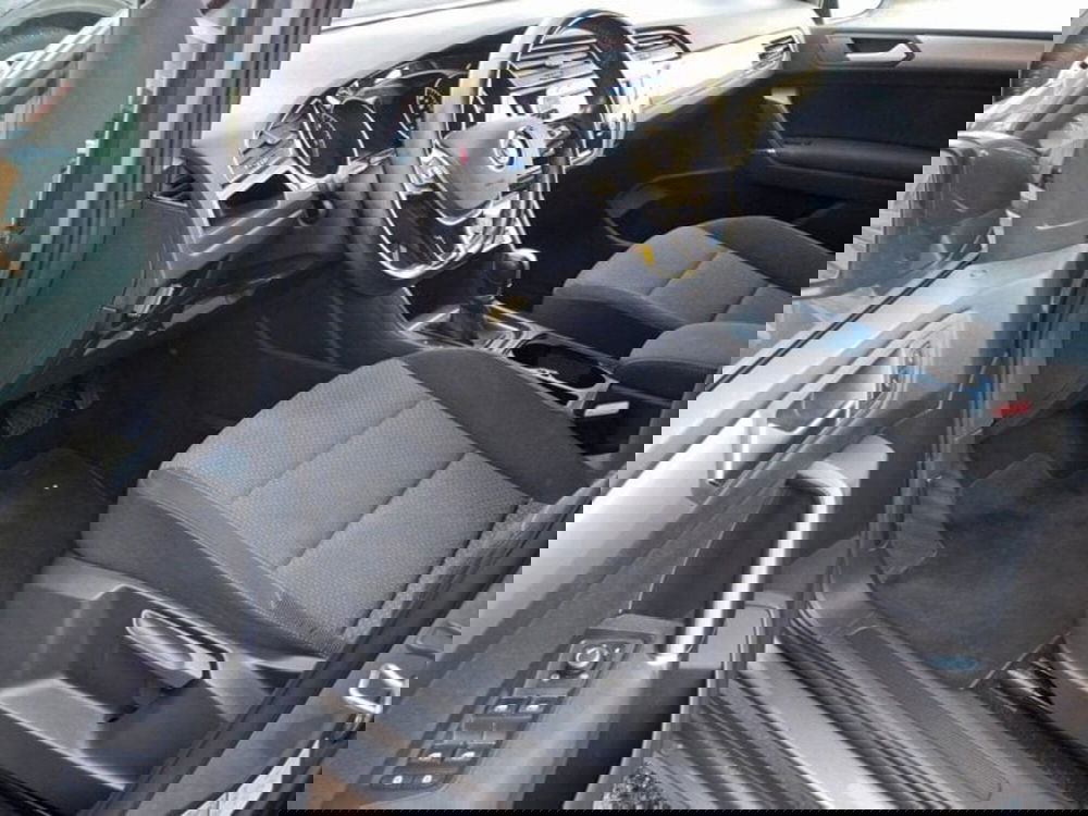 Volkswagen Touran usata a Rimini (5)