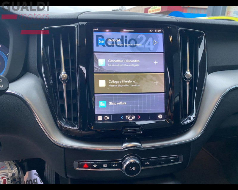 Volvo XC60 usata a Modena (10)