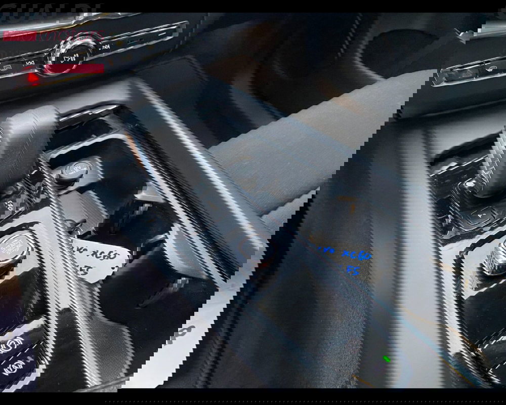 Volvo XC60 usata a Modena (6)