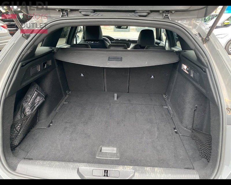 Peugeot 308 SW usata a Modena (19)