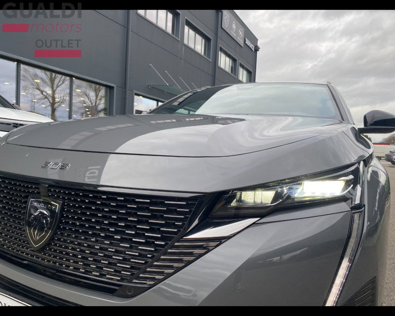 Peugeot 308 SW usata a Modena (2)