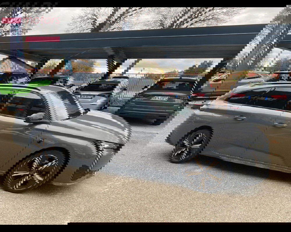 Peugeot 308 SW usata a Modena (4)