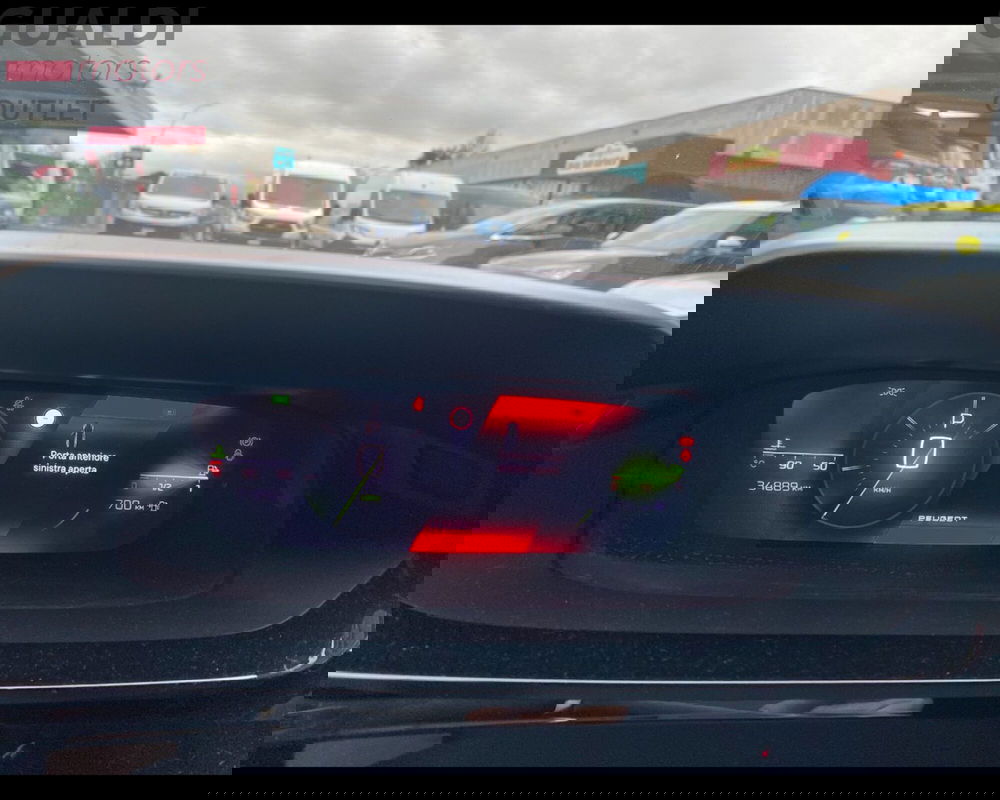 Peugeot 308 SW usata a Modena (9)