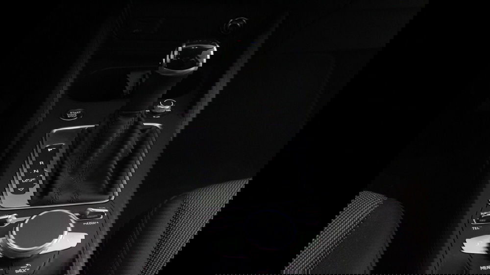 Audi Q2 usata a Palermo (18)