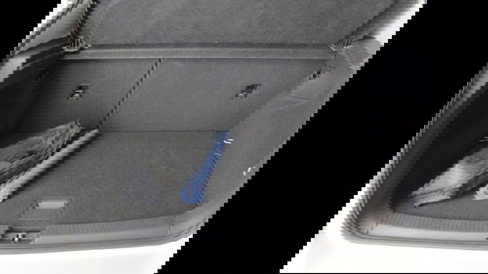 Volkswagen T-Cross usata a Palermo (9)