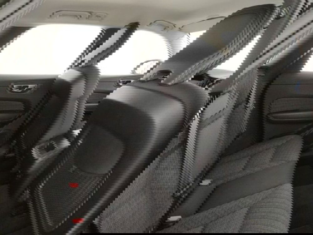 Volvo XC60 usata a Modena (9)