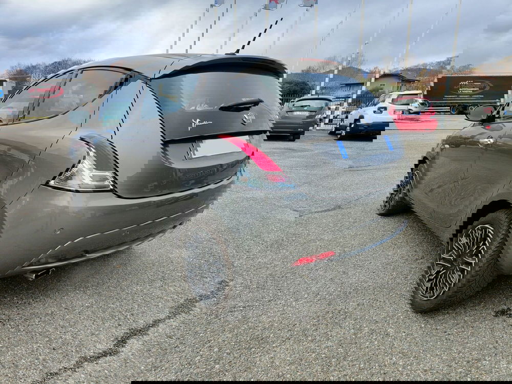 Lancia Ypsilon usata a Torino (5)