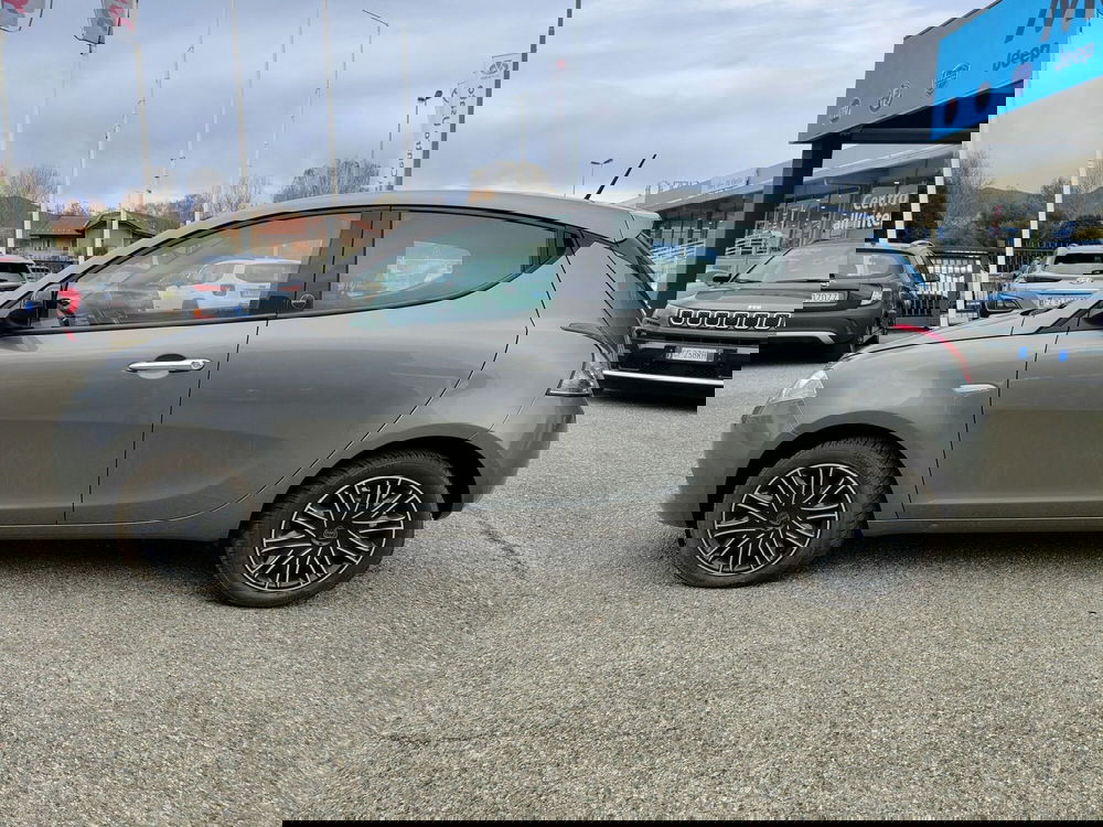 Lancia Ypsilon usata a Torino (6)