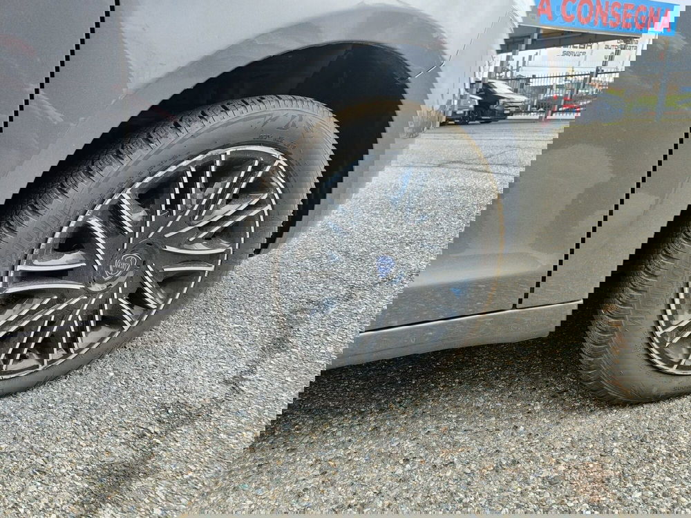 Lancia Ypsilon usata a Torino (9)