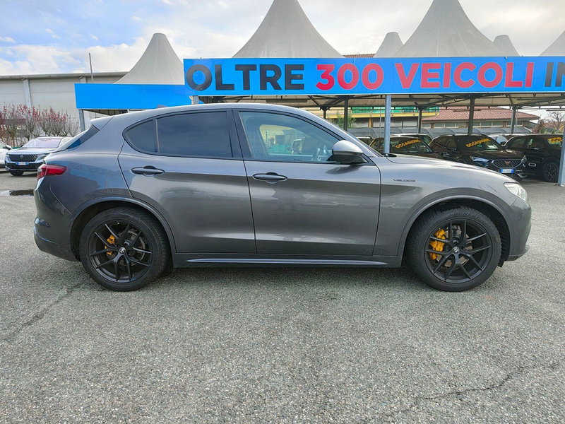 Alfa Romeo Stelvio usata a Torino (3)