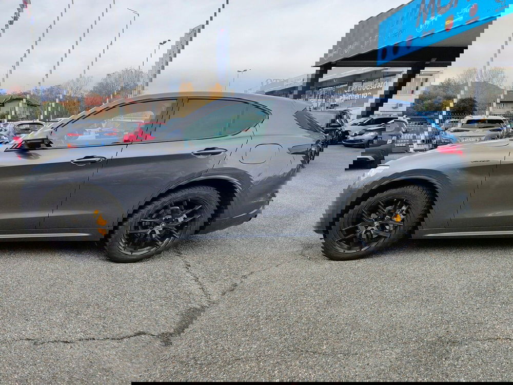 Alfa Romeo Stelvio usata a Torino (6)