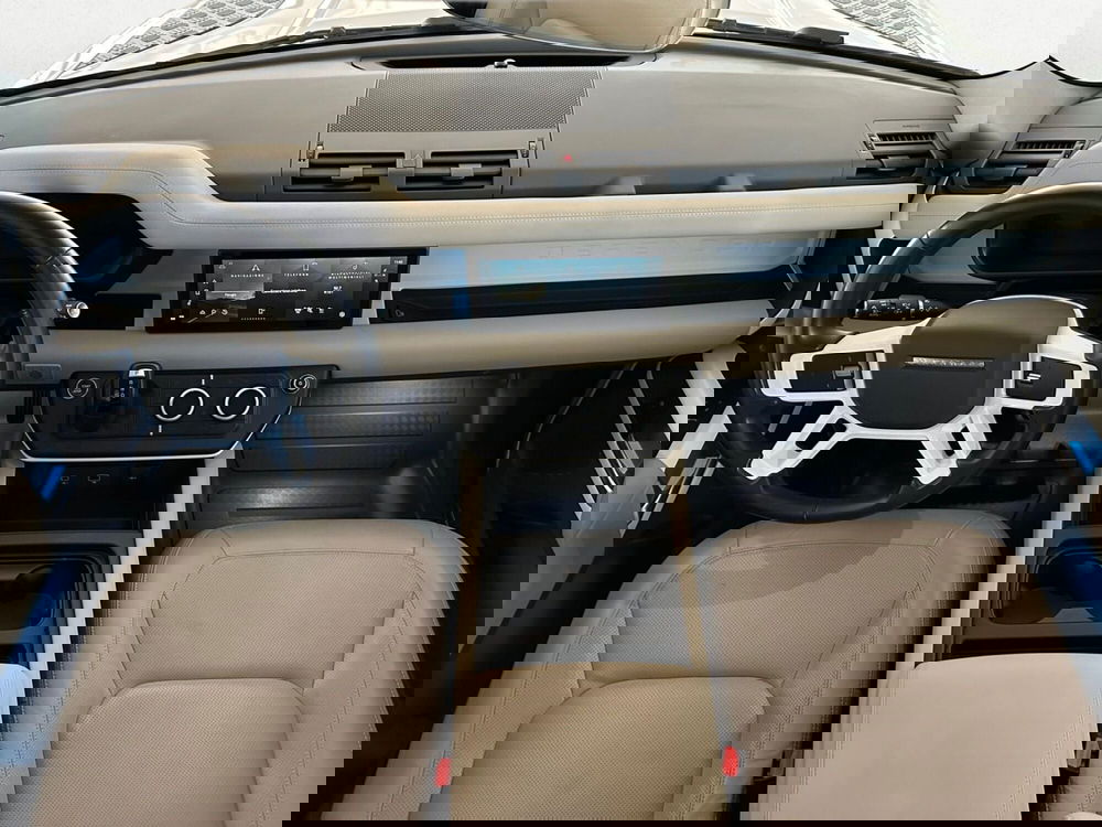 Land Rover Defender usata a Perugia (4)