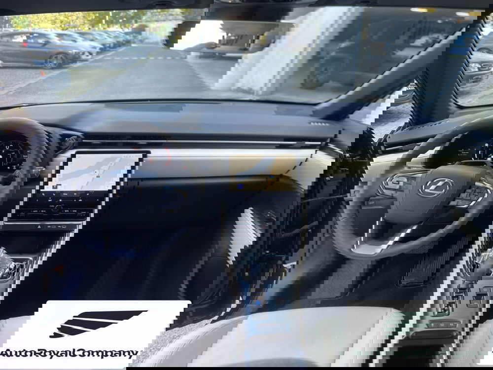 Lexus LBX usata a Roma (12)