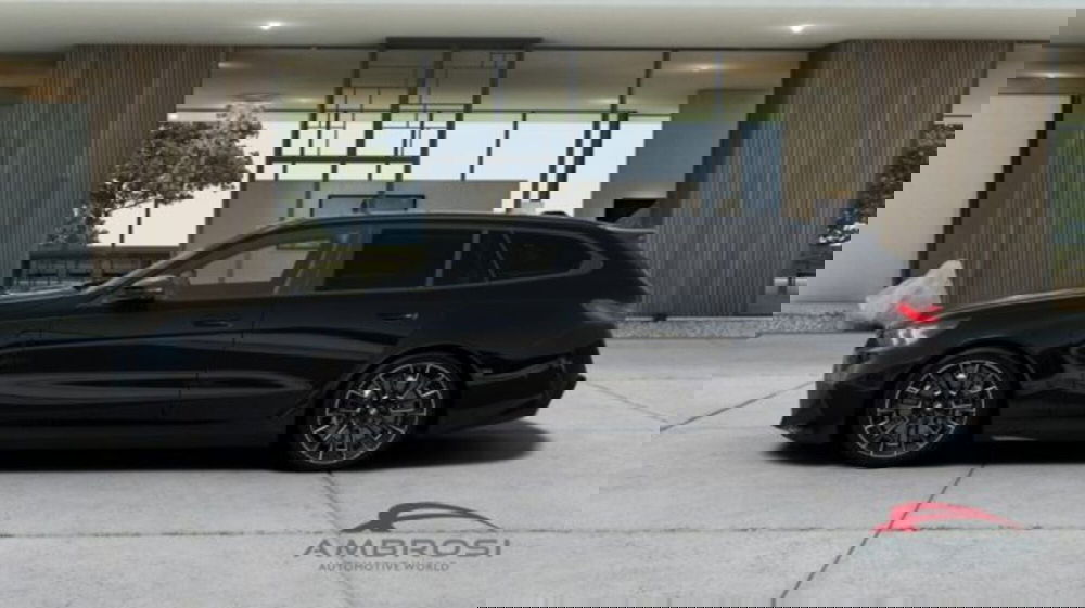 BMW Serie 5 Touring nuova a Perugia (3)