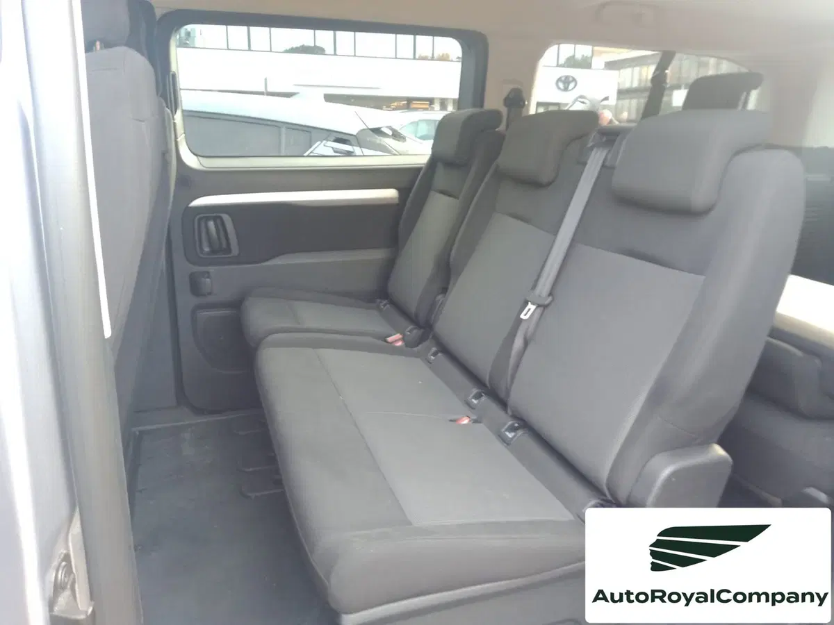 Toyota Proace Verso usata a Roma (4)
